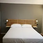 Carulli 69 - Flexible Check-in Apartament Bari